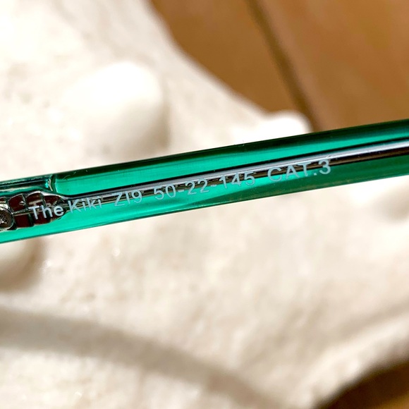 ?PRIVE REVAUX “KIKI” TEAL GRADIENT SUNGLASSES NWT main image 3